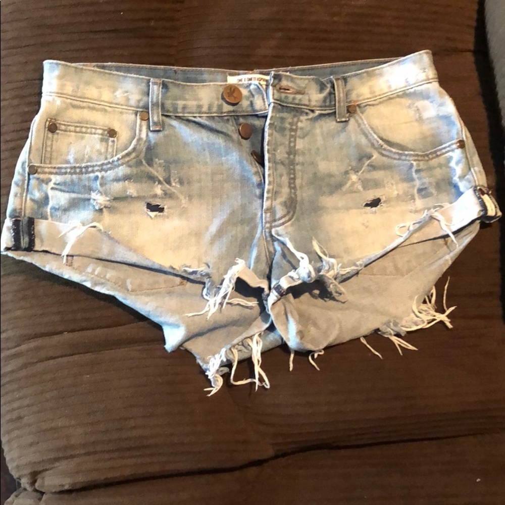 One teaspoon shorts